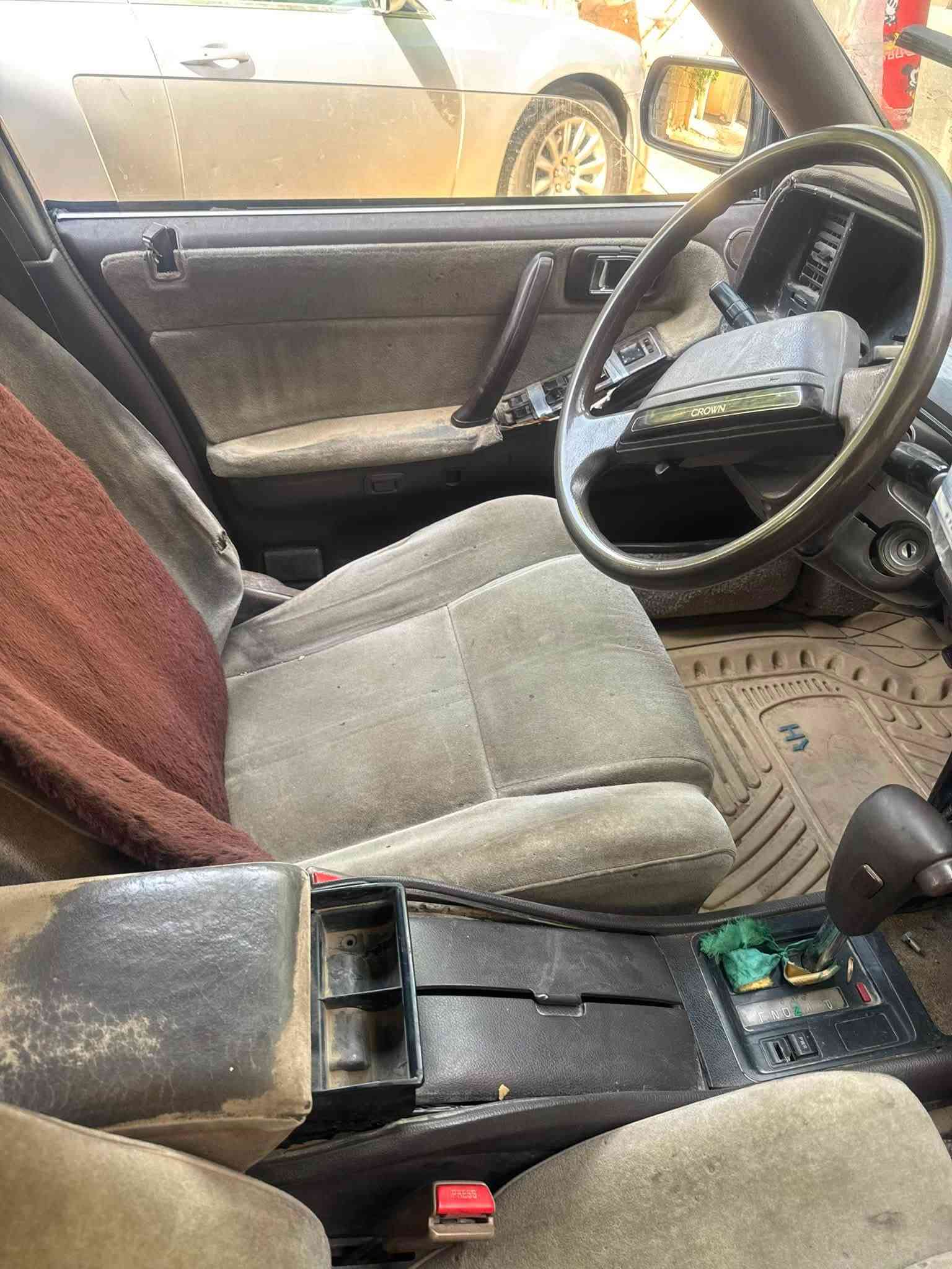 سلام عليكم للبيع سوبر هارتوب موديل92رقم ديالئ جديد مكينه كير كفاله صدر كفاله تخم تاير تبريد سياره كلش حلوه وجديده بدون صبغ بدون كفاله من صبغ كلش حلوه سياره السعر 35وبيها مجال العنوان ديالئ بلدروز***********
