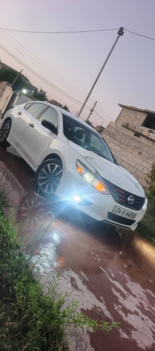 نیسان ئالتیمای ٢٠١٧ ی sv یەک پارچەی سبوغە بێ ناو بێ ئێرباگ سەنەوی نوێ تایەی نوێ یەک دینار مەسروفی نیە ١٠٢ هەزار ڕۆشتوە سەنەوی بە ناو خۆمانە گێڕو مەکینە نەکراوە بێ عەیب نرخ ١١٨ و کەمەک معامەلە

***********

شوێن دەورو بەری ڕانیە رانية, السليمانية
