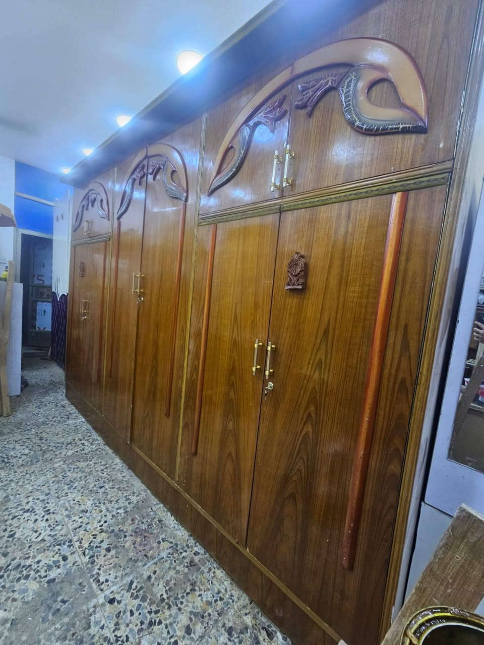 غرفة عراقيه صاج ست ملحق نظيفة وكل ضرر مابيهه جاهزة من كلشي وكل نقص مابية سعرة 450 وبية مجال بسيط مكاني شعب شارع صحه ديوان واكو توصيل داخل بغداد لاتصال واتساب فقط ***********

