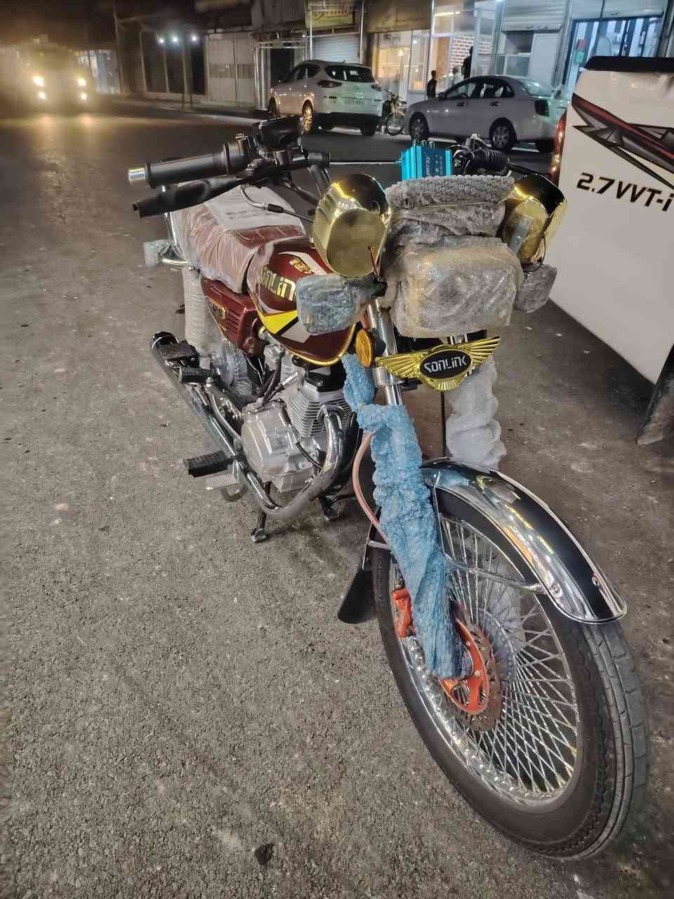 سونيك 25صفر صار 10طالعه دراجه نضيفه مابيه شخط شرط كفاله سعر 850بي مجال شراي تعال خاص او ***********
