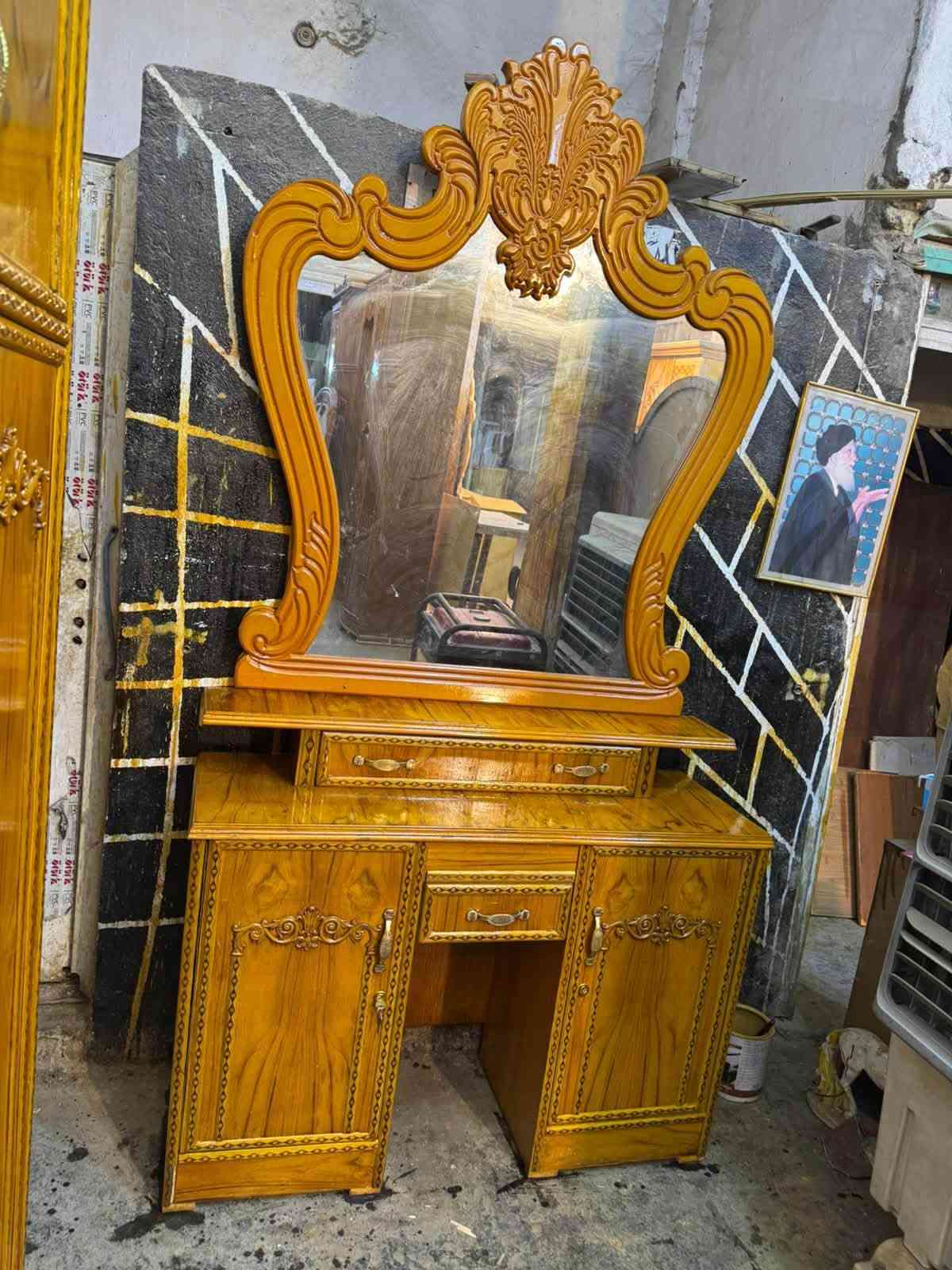 معرض السجاد للأثاث
غرفه ٦ باب مستخدمه ترهم للعرسان داخل خارج صاج كل لغرفه داخل خارج صاج شغل مرتب وحلو نظافه ٩٥ ٪؜ للحجز والاستفسار الاتصال /***********☎️
