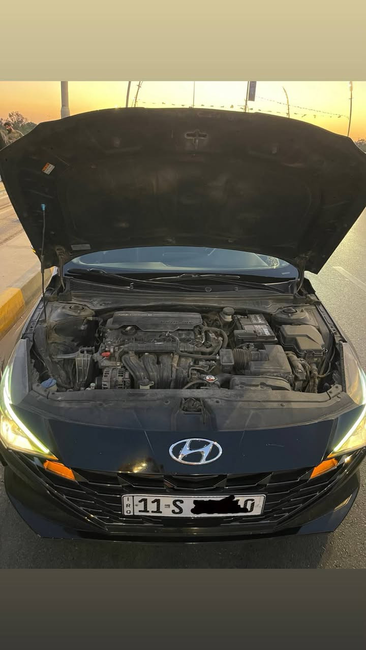 سلام عليكم للبيع النترا ‏لون أسود موديل 2022ماشية 58
محرك 4 سلندر حجم 2000 دوش المرغوب تخم تايرات جديد 25  دسكات امامية خلفية جديدة باتري جديد وعلية صيانة دورية من مركز حسام نوزيلات وبلكات وفيت بم وكالة وعلية اكسسوارات كاملة للسياره 
.
مواصفات فول /  فتحة سلايت 
1-فول تحكم ستيرن
2بلوتوث + كاربلي + aux + usb
3-نظام قياده أيكو + سبورت + نورمل  
4-كير أوتو + عادي
5- كشنات مخمل 
6- مثبت سرعه 
7-نضام ABS
8- مانع انزلاق
9-حساس أطارات 
10-بك لايت لد
11-شاشه كبير 
12- كامره دواره
13- كشافات امامي
14-شاشه اعطال
15-ويل كب
16-رادار جانبيه
17-رادار نقطة العمياء
18-رادار الخطوط البيضاء 
19-اشاير بالمري 
20-تحديد مسار 
21-ويل كروم
22- ‏Led 
23- بريك بصمة 
24-كشن سائق كهربائي 
25- كشنات امامية تدفئة 
26 - شحن واير لايست
 27- توقف ذاتي امامي + خلفي
28_تشغيل عن بعد اي استفسار اني حاظر مكاني البياع شارع 16 ***********
