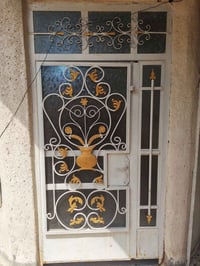 باب استقبال • نضيف