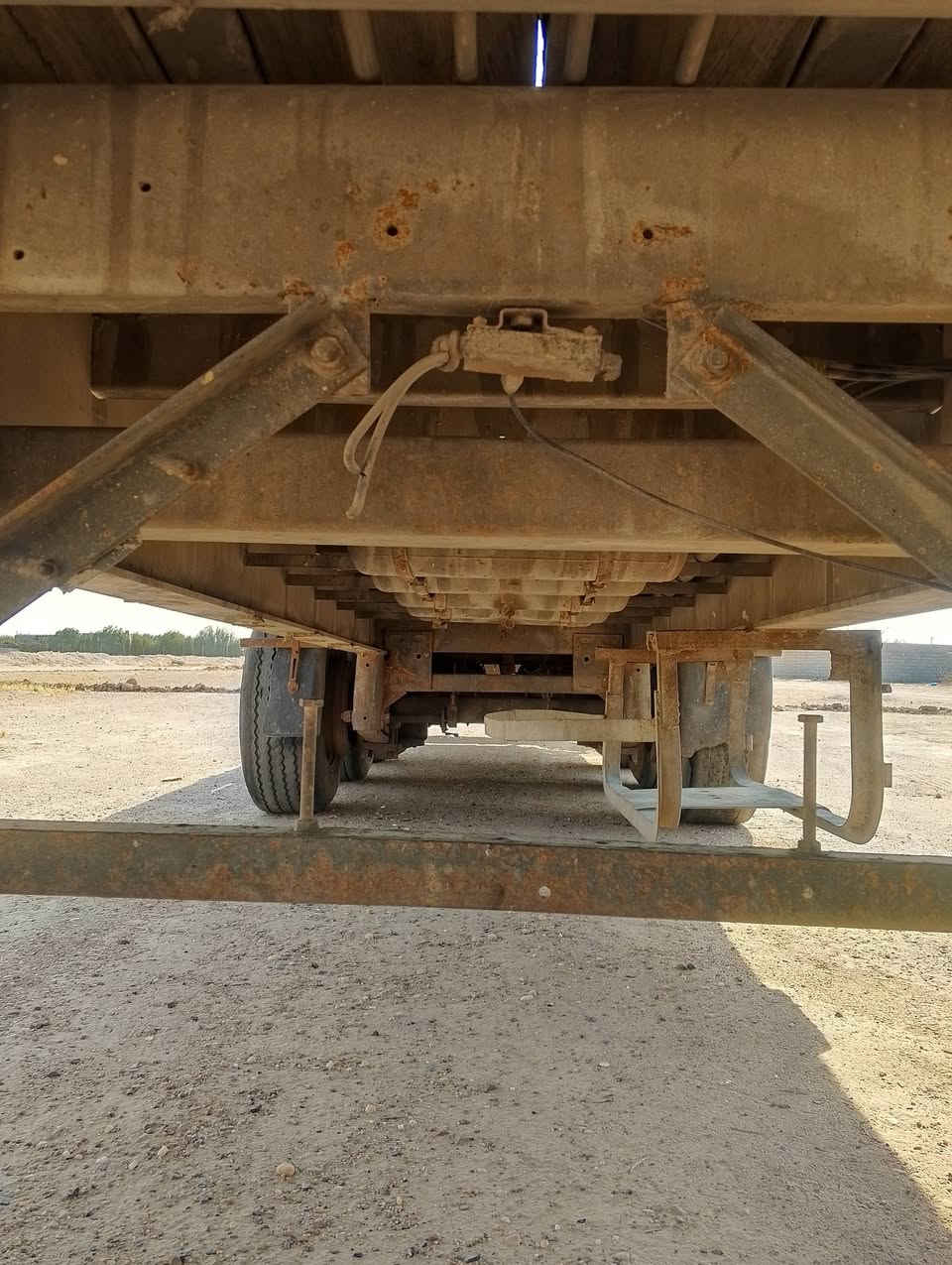 عربانه للبيع جاهزه بريك هواء كهربائيات 
تايرات نص عمر جكات تصعيد وتنزيل 
بيها باج من صفحه وحده فوك دنكير الاخير 
سعرها 25 وبيها مجال 
مكانها بصره خور الزبير 
الاستفسار ***********

