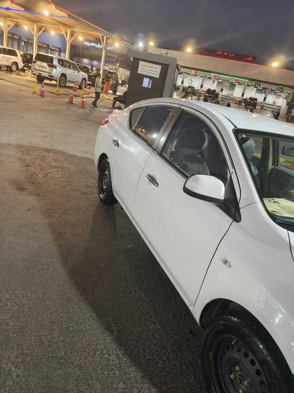 السلام عليكم
نيسان سني هندي ام البليته الزكه للبيع السياره موديل 2022  كير مكينه حداده كفاله بيهه الباب الخلف السايق و شويه من الداير صبغ و الجاملغ الامامي مال السايق مبدل بدون اي ضرر داخلي سياره كامله نقصهه بي كمبريسر تبريد السعر 95 وبيهه مجال مكاني البصره التميميه
***********
