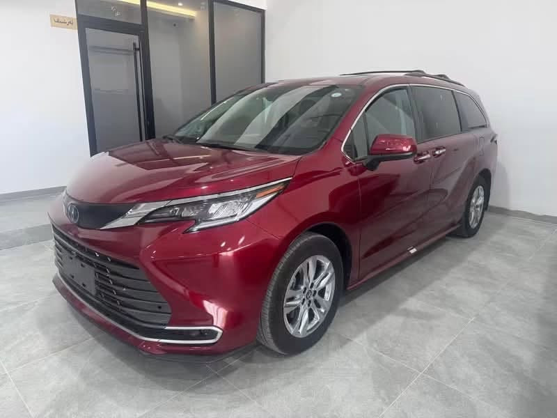 Toyota sienna XLE 
2024 
ضرر دعامية امامية فقط 
متوفرة في المعارض الجديدة | اربيل - حي العدالة 
للاستفسار :- ***********
 السيارة بحالة الوكالة
