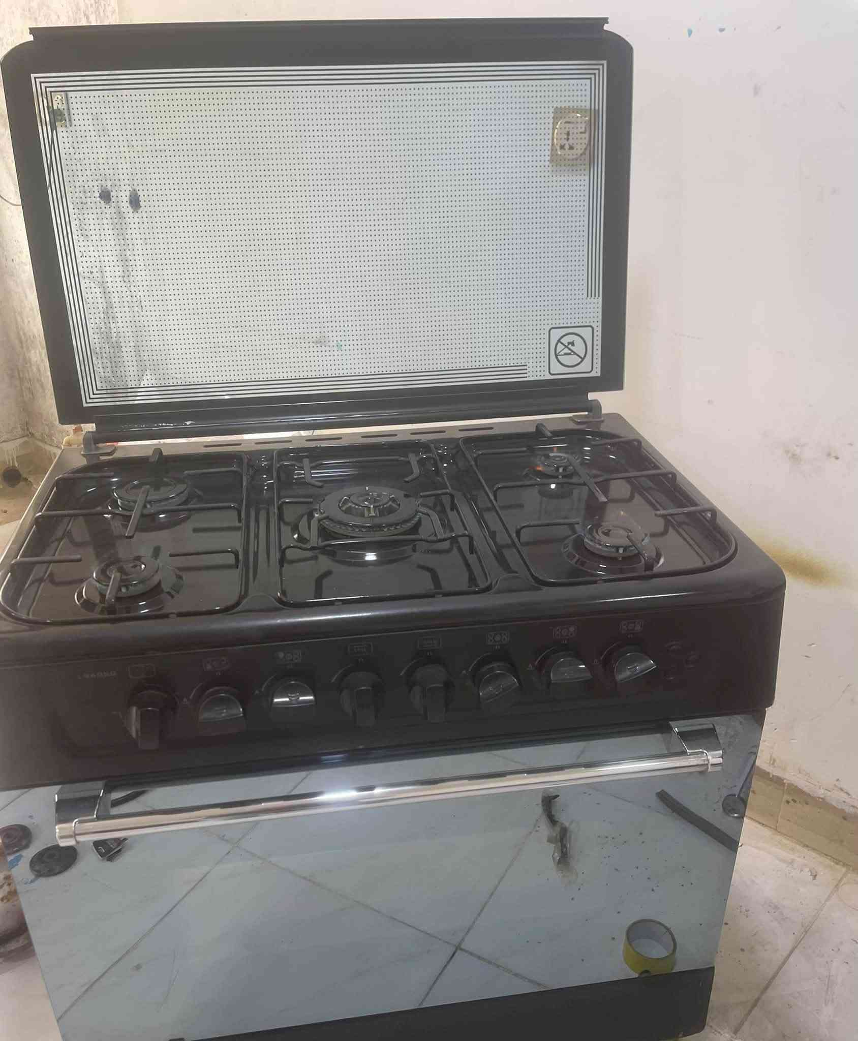 طباخ ٥ عيون • فرن ما يشتغل • ثلاجه فريزر سفلي