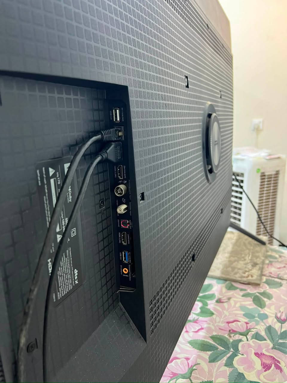 للبيع شاشة TCL C655 كيولد برو
الحجم 55

الدقة 4k

الهرتزية 120

فول مواصفات اذا انت عندك بلي وتلعب العاب ضمانها 3 سنوات من الشركة وماخذها العام

لا داخلة صيانة ولا مفتوحة وغراضها كاملات 

السعر 525 الف وبيها مجال بسيط
مكاني بغداد الشعب

***********
