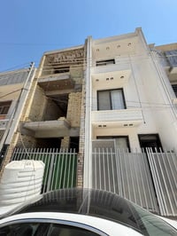 بيت 50 متر  ثلاث طوابق🏠 و هيكل 50 متر ثلاث طوابق  البيت ثلاث غرف نوم ح...