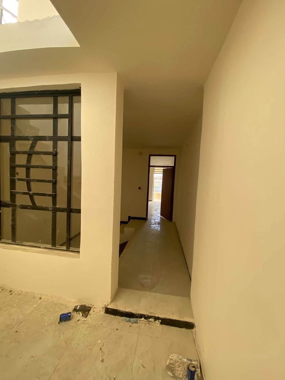 🏠 دار للبيع – فرصة سكن واستثمار مميزة
📍 العنوان: طريق شعب – قرب مرور الحسينية

📐 المساحة: 75 متر
📜 الطابو: ملك صرف سكني
🏡 الدار: طابق ونصف

✨ تتكون من:
• 3 غرف نوم
• مطبخ وحولي
• استقبال
• صحيات

✅ مناسبة للسكن أو الاستثمار
📍 موقع جيد وقريب من الخدمات

💰 السعر: 75 مليون

📞 للاستفسار والتواصل:
***********
