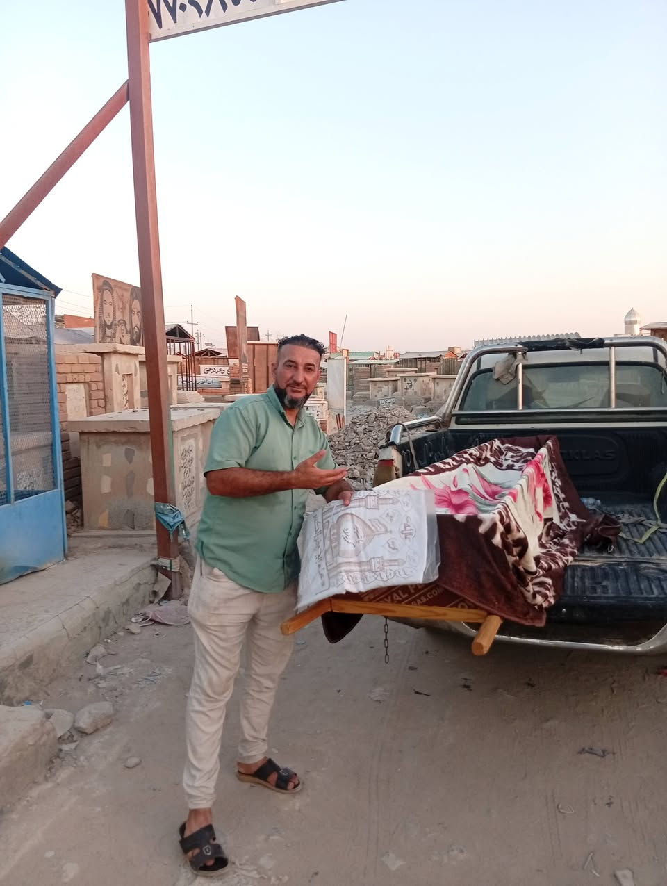 الحمدلله والشكر لله قمنا بخدمة محتاجين دفن مجانا كربلاء المقدسة والنجف الشرف ***********يا الله ***********
