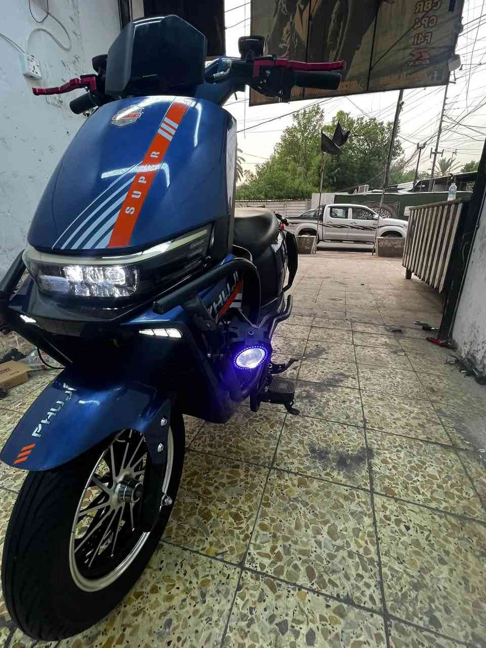 شحن • ٦بطاريات • رجوع للخلف