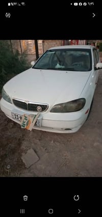 نيسان مكزما • ٢٠٠٢ • مراوس