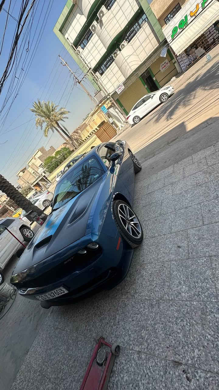 سلام عليكم للبيع
جالنجر 2023 last call 
السياره فئه gt super track pack
فول للاخير عدا الفتحه
حادث السياره الدعاميه الاماميه فقط بدون ايرباك
رقم بغداد 
محرك 6 سلندر
مكان السياره بغداد
***********
