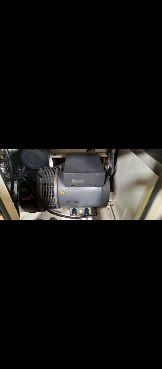 للبيع مولدة بركز انكليزي اصلي بحجم 50 kVA، جاهزة للعمل ومكفولة، تناسب اللي يدور على شيء نظيف وعملي. ما داخله تصليح ابداا 
​المواصفات والتفاصيل:
​السعة: 50 kVA.
150 امبير 
​الاستعمال: استعمال شيء بسيط جداً (شبه جديدة).
​الأداء: شغالة 100% وصوتها ناصي ومستقرة بالعمل. كاتم 80% 
​الضمان: المولدة على الضمان ومكفولة للمشتري للضمان والاطمئنان. ع الفحص تشتغل وتاخذها 
السعر للمهتم فقط 
*********** 
المكان : نجف حي الميلاد
