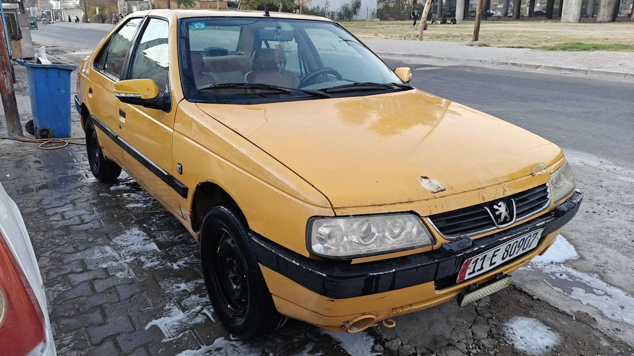 بيجو لميس موديل 13 سياره مابيه لاضربه ولاشي شوفت عينك كشره مكينته فقط بيه صوت من ازير عليه لاتبخير ولاتنقيص سنويه ساقطه صار 7 اشهر سعر 27 بيه مجال هيئه غرامات عليه تاخذ صافي تحويل مبارشر 
بغداد الشعله ***********
