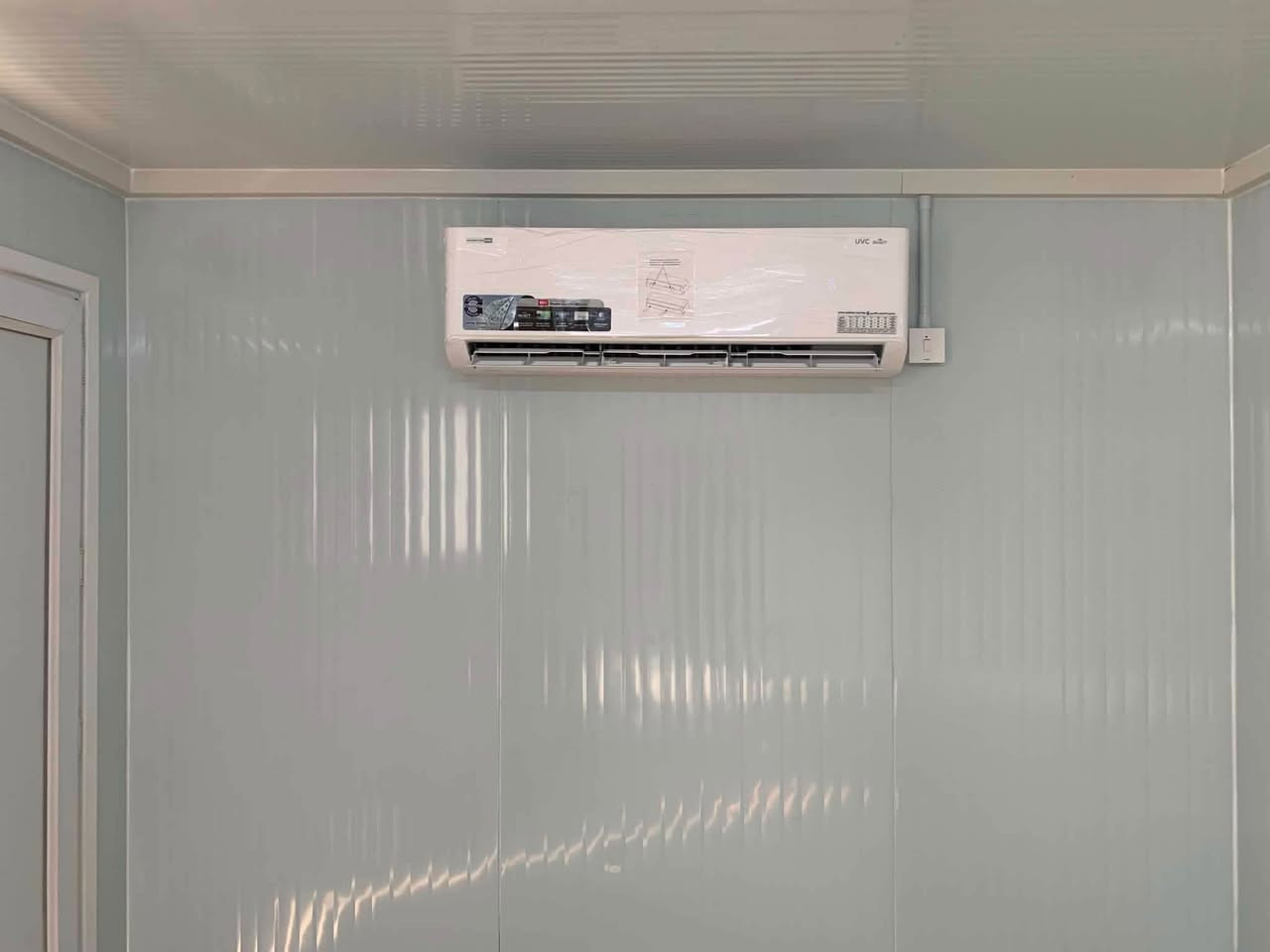 ❄️ عروض صيانة ونصب السبالت ❄️
خدمتكم لباب البيت (داخل وخارج بغداد) 🏡
⚠️ الأسعار عرض خاص وثابتة مع ضمان تنصيب 3 أشهر
🏷️ الأسعار والخدمات:
 🧼 غسل موقعي: 25 ألف
 🧽 غسل كامل (تفصيخ): 40 ألف
 🛠️ نصب جداري جديد: 50 ألف
 ⚙️ نصب مستعمل (بدون غسل): 50 ألف
 🔄 نصب مستعمل (مع الغسل): 65 ألف
 🏢 نصب كنتوري: 70 ألف
 🚚 نقل السبلت (نفس البيت): 65 ألف
✨ نتميز بـ:
 🛠️ إصلاح الليك والصيانة الموقعية (مع الضمان).
 ⛽ شحن غاز فريون أصلي مضمون.
📞 للحجز والاستفسار (واتساب):
📲 ***********

نص مكتوب في الصور:
- محمد للتبريد
- نقدم خدمات نصب وصيانة أجهزة التبريد السبالت
- باحترافية عالية ودقة في العمل
- خبرة في التعامل مع جميع أنواع المكيفات مع سرعة
- استجابة وخدمة مضمونة
- الاتصال : *********** - ***********
- Shot on realme 8
- ١٨:٤٣ ٢٠٠٧ ٢٠٢٥