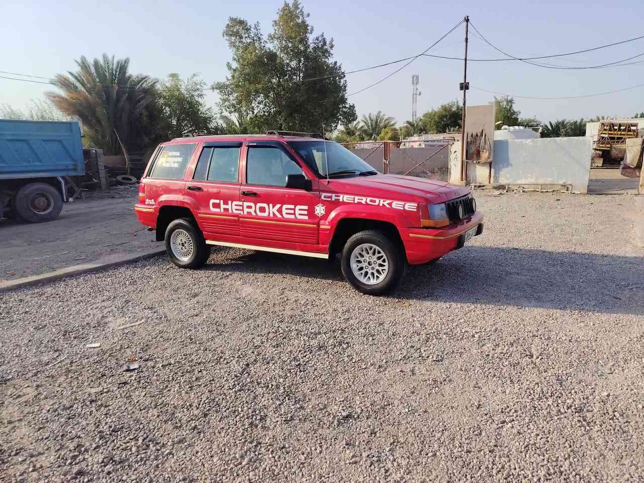 جيب شيروكي موديل 95 رقم بصره دولي تحويل وين مايعجبك محرك وكير محور 3000 تخم تاير حداديه خير من الله سياره بيها مكانات صبغ مكفوله من الضربه سياره احله من الصور للبيع السعر 30 وبيها مجال للطيبين رقم الهاتف *********** مكان السياره ناصريه قضاء الدوايه
