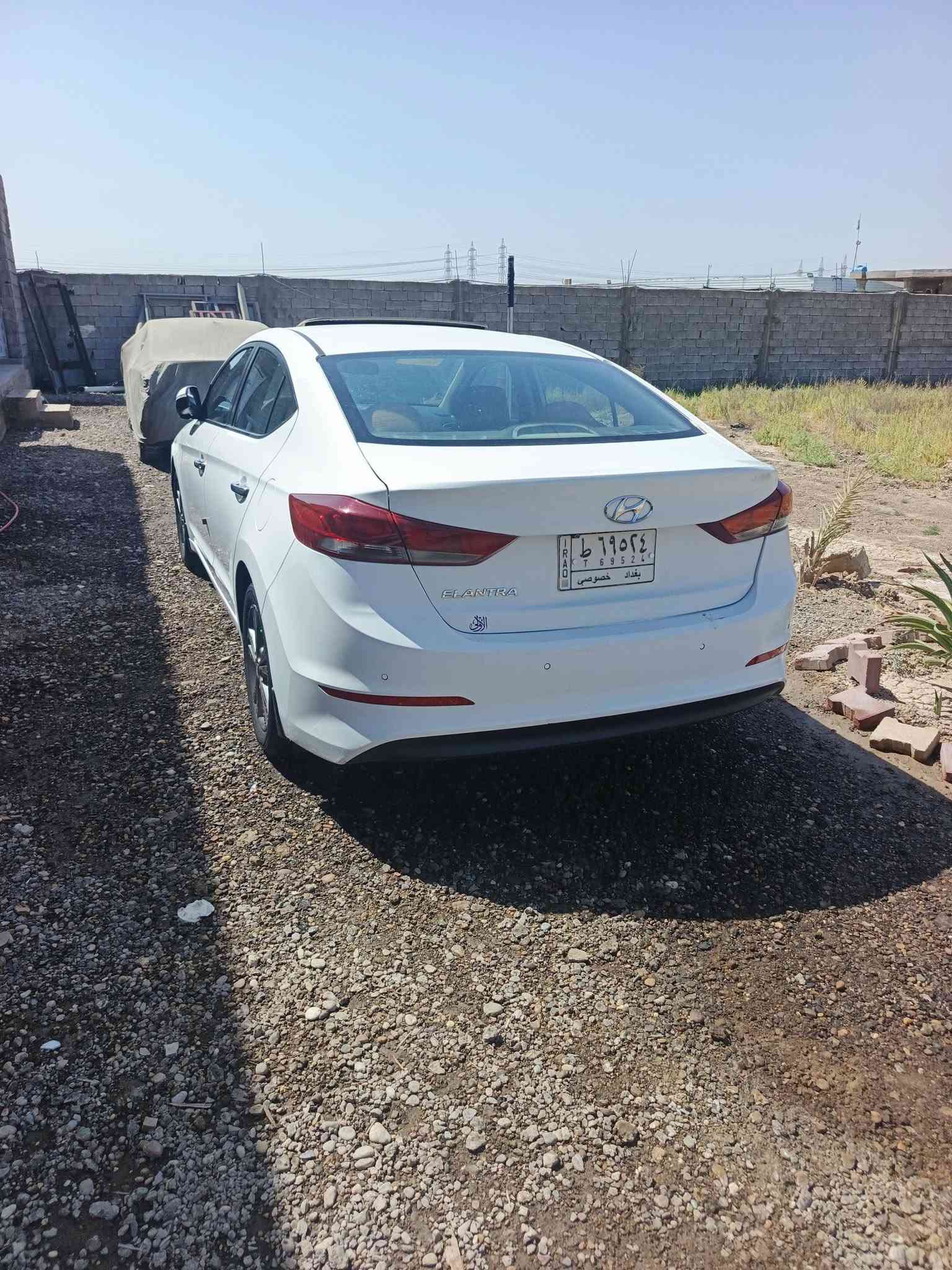الانتره خليجي رقم بغدادماشيه130لون مميزفول فتحه ماذكر التفاصيل معروفه مكفوله صبغ قبل لجنة فقط ولدعاميات والباقي كفاله مكاني بغدادالتاجي لسعر130    الاتصال ***********
