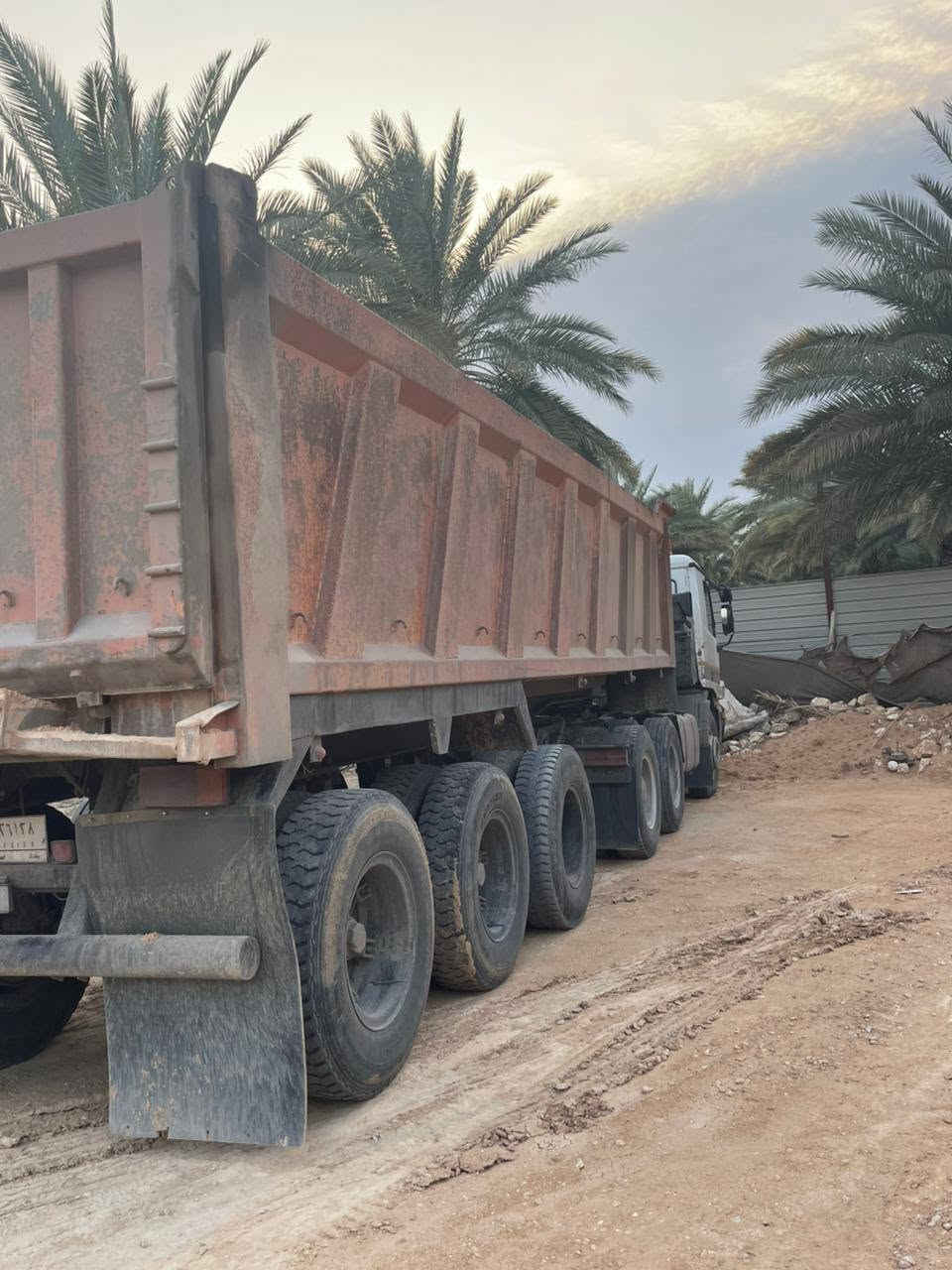 سلام عليكم للبيع اكتروز 
فحل 2003 
فول مواصفات 
مكينه 8 
كير كهربائي 
جي اف 
سبرنك هواي 5 فحل بلادي 
مكفوله عربانه ناصر احمد 
جديدة سيارة جاهزة للعمل 
رقم بغداد اللماني كامله معاملة الرقم الانكليزي 
مكان السيارة كربلاء 
نص فلوس مع بيكم حديث ماكو مشكله للإستفسار 
***********

