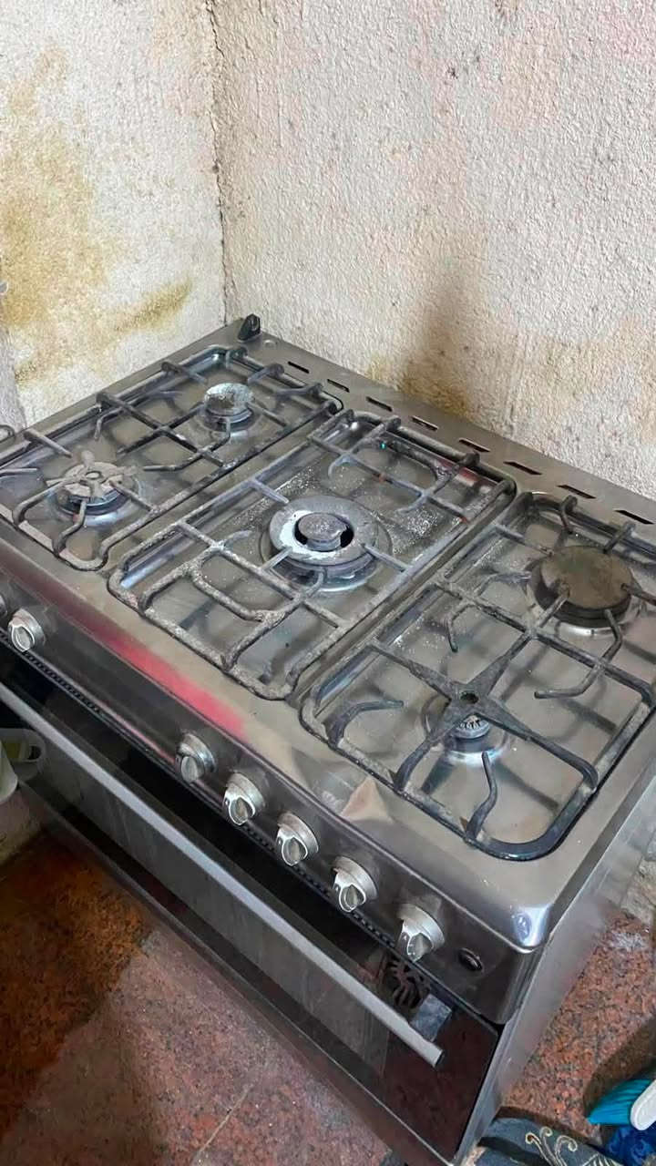 غراض مستعملة للبيع
طباخ 125
غرفة تركية نضيفه 350
كاونتر سويته ب 2,3 اريد ابيعه ب500
بايسكل رياضه 250
***********
كل الغراض بيهن مجال بسيط
