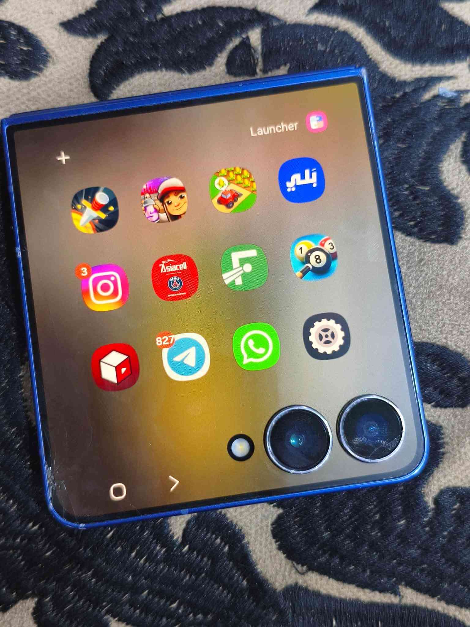 سامسونج Z فليب • ٢٥٦ • حي العامل