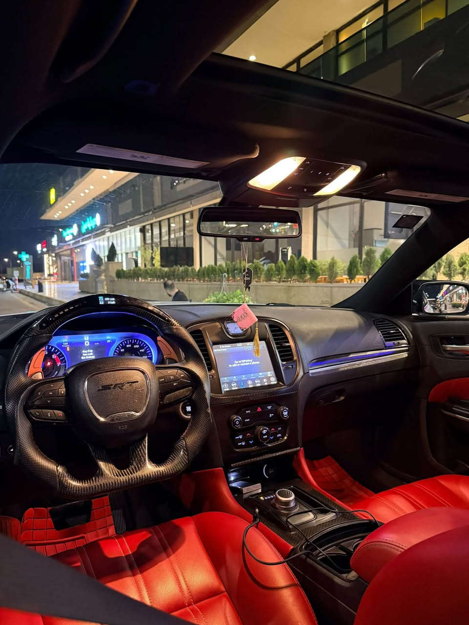كرايسلر 300S • HEMI V8 • ٨٣٠٠٠ ميل