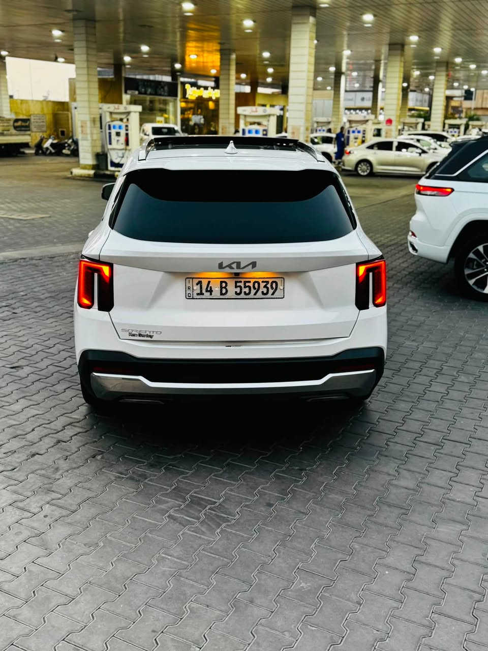 سورنتو 24 كفالة عامة حتى الدعاميات من الزلغ داخلة بتقرير تعمل وتسير فول مواصفات SX بانوراما 5 كامرات رادار أمامي جانبي كشنات جلد منفصل vip تبريد تدفئة بلكشنات وبعد هواي مواصفات ماشية 14 ألف دخلت زيرو مال شركة Kia بأمريكا محرك 2500 توربو ✈️ جديدة بمعنى الكلمة أحلى من الصور رقم بصرة بأسمي تحويل ثاني يوم السعر 255 / 
***********
