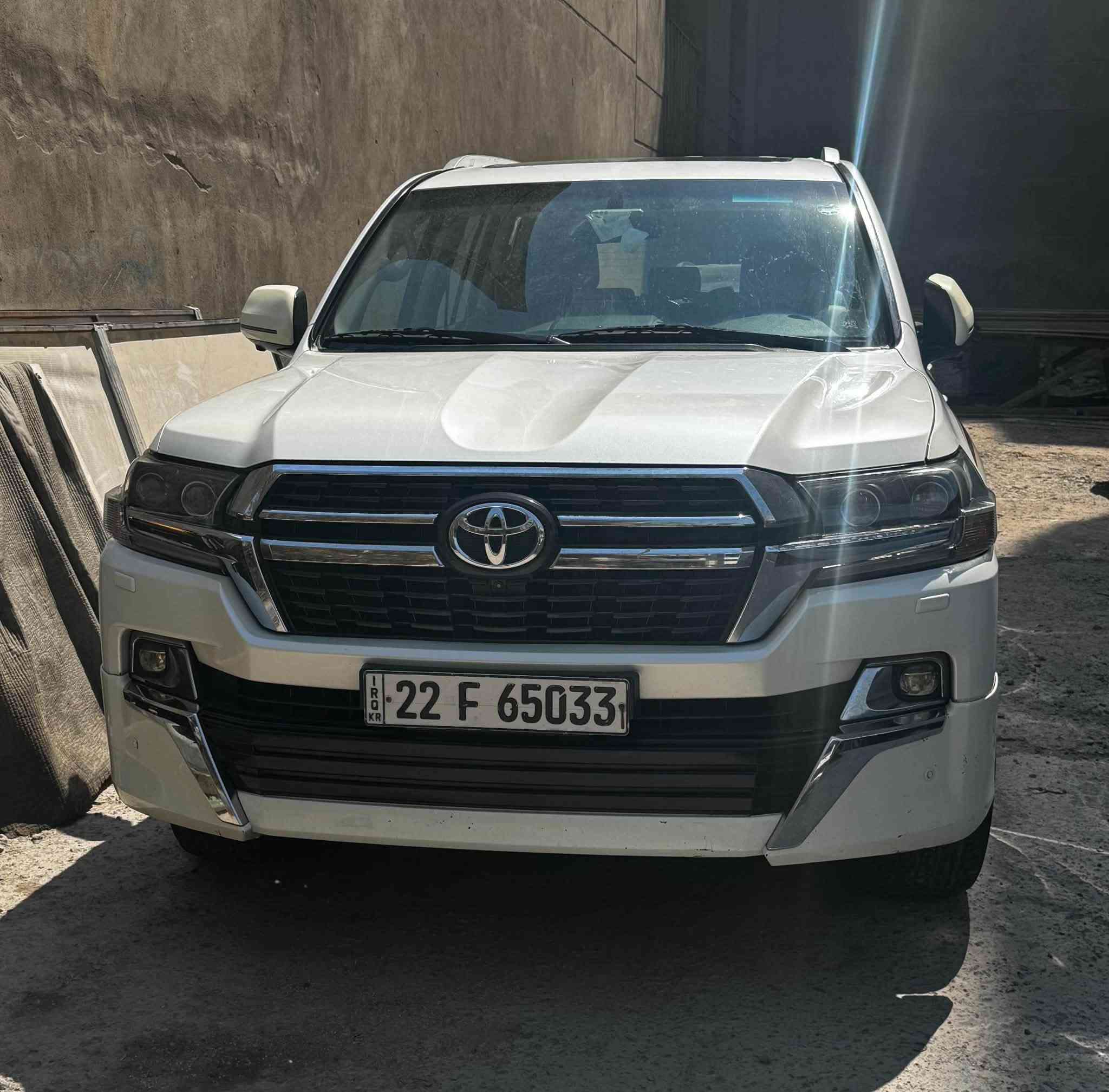 لاندكروز 2021   بأسمي
رقم اربيل محرك 6 سلندر  قمارة سلايت العنوان بغداد شارع فلسطين 
السعر 49 الف دولار
للتواصل ***********
