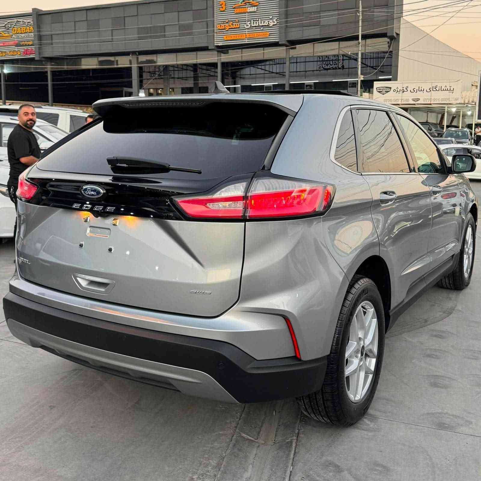 فۆرد ئیدج ٢٠٢٤ (Ford Edge 2024 SEL)

مۆدێل: ٢٠٢٤

فئە: SEL

سەقف: پانۆراما

بۆیاخ: بێ بۆیاخ 

مەشیاو / ڕۆشتوو: ٢٢,٥٠٠ میل

ژمارە: ژمارەی کاتییە (٣ مانگ کاتی لەگەڵدا ماوە بۆ ڕەقەمکردن)

نرخ: ١٩٥ وەرەقە (١٩,٥٠٠$) و مامەڵەیەکی کەم

دۆخ: زۆر خاوێنە و هیچی پێوە نییە

العربية

فورد أيدج ٢٠٢٤ (Ford Edge 2024 SEL)

الموديل: ٢٠٢٤

الفئة: SEL

السقف: بانوراما

الصبغ: مكفولة من الصبغ (بدون صبغ)

المسافة المقطوعة: ٢٢,٥٠٠ ميل

الرقم: رقم مؤقت (متبقي ٣ أشهر وقت للتسجيل)

السعر: ١٩٥ ورقة (١٩,٥٠٠$) ومجال مجال قليل

الحالة: نظيفة جداً وبحالة ممتازة                            📲*********** یان *********** السليمانية, العراق
