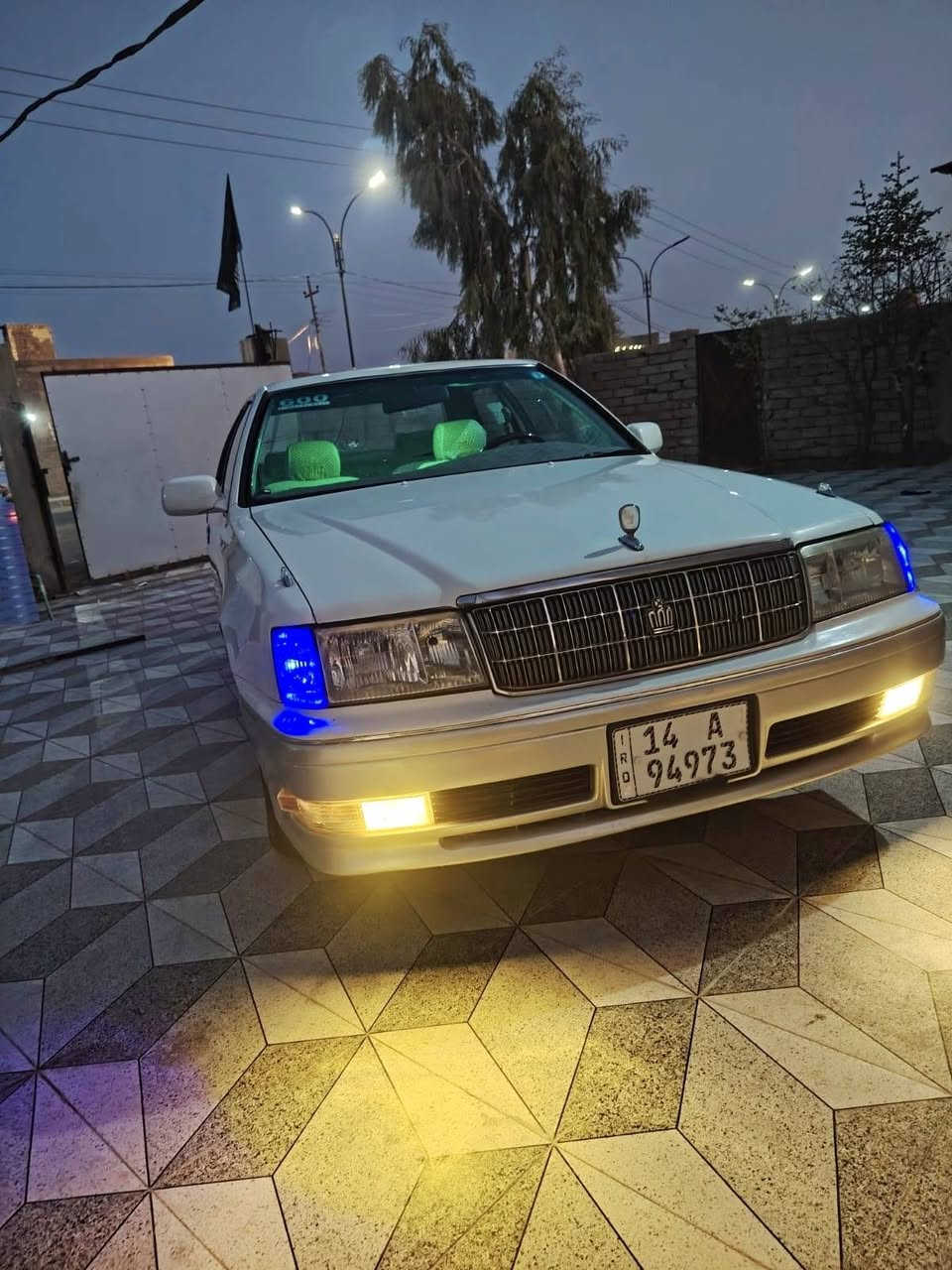السلام عليكم ورحمة الله وبركاته
رأس الثور فلات موديل ٩٧ للبيع رقم بصره رقم لجديد نكليزي سنويه جديده
مكفوله من لكص ونقل الجثه ولضربه ولكلبه والعيب الشرعي 
مكينه وكير فيفيتي 3000فيشه وكلاص اسود
شرط لفحص دواخل جديده مسجل شاشه كامره  تبريد شغال بس ضعيف ويل كب جديد مجلي كهربائيات كله شغاله 
السعر (٨٧) وبيهه مجال قليل للاستفسار الاتصال ‏
      (‪***********‬‏)
