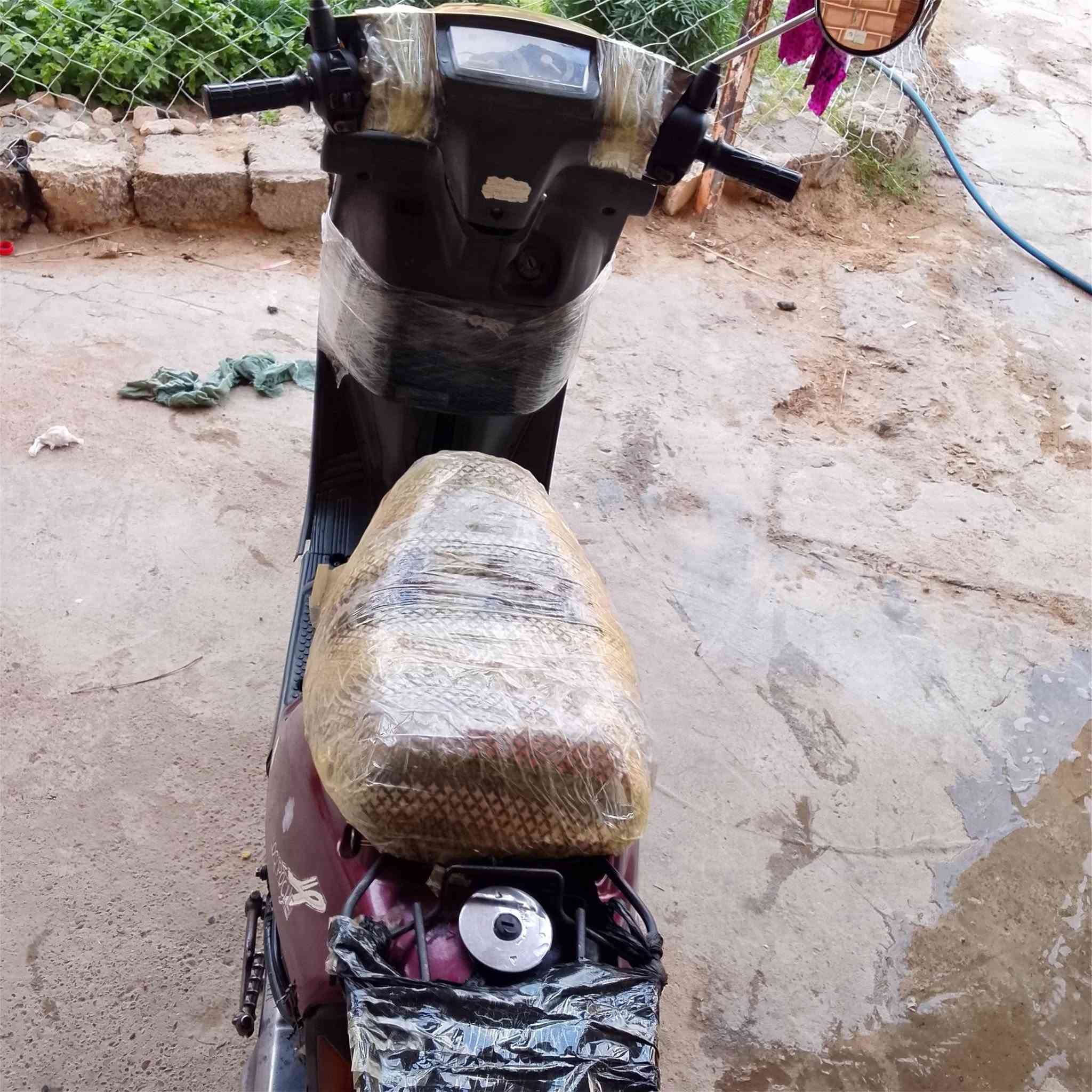 سلام عليكم دراجه 60 اللبيع سعر 150وبيها مجال بس عايزها كعكه حياكم الله المكان صلاح الدين بيجي ***********

