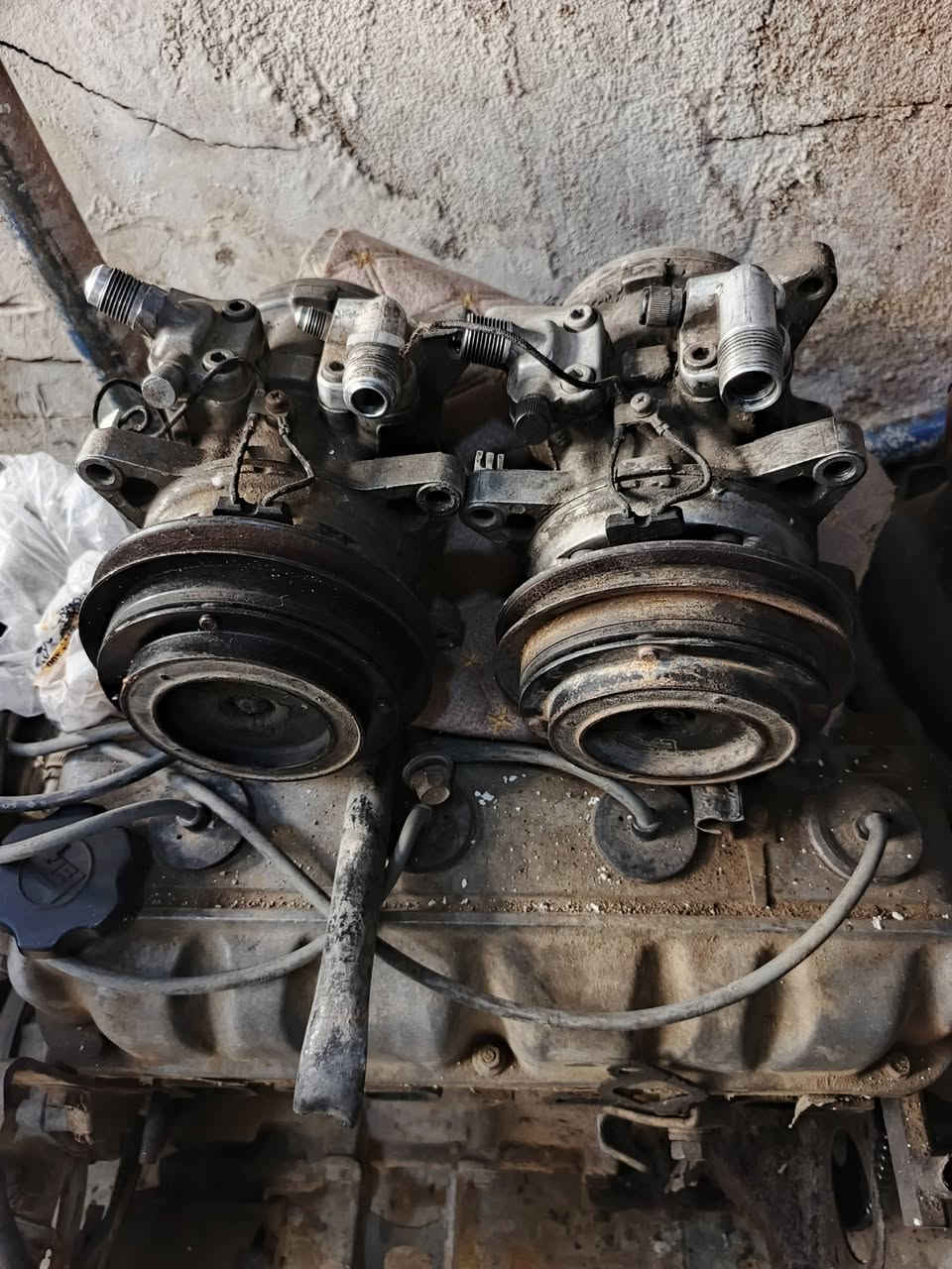 ادوات كرونا تفصيخ وجديد اي شي تحتاج اتصل *********** عنوان المحل شارع النضال مقابل محطة وقود البتاوين احمد ياباني
