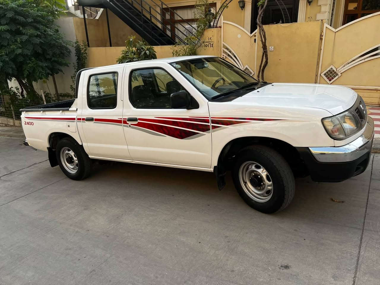 ✨ Nissan Pickup Z (2002) - بۆ فرۆشتن ✨
🚗 جۆری ئۆتۆمبێل: نیسان بیکاب (Z)
📅 مۆدێل: 2002
❄️ تایبەتمەندی: تەبرید و باوەر
🛡️ بۆیاخ و بەشەکان:
داعمی بۆ داعمی بێ بۆیاخە
یەک دوو پەڵەی بچووک ساردی هەیە
⚙️ گێر و مەکینە: نەکراوەتەوە بە شەرت
📜 سەنەوی: تازەیە، تا ساڵی 2030 بەسەرناچێت
💵 نرخ: 107 وەرەقە (گەڵا) / [موعامەلەی کەمی تێدایە]
📞 ژمارەی پەیوەندی: *********** السليمانية, العراق
