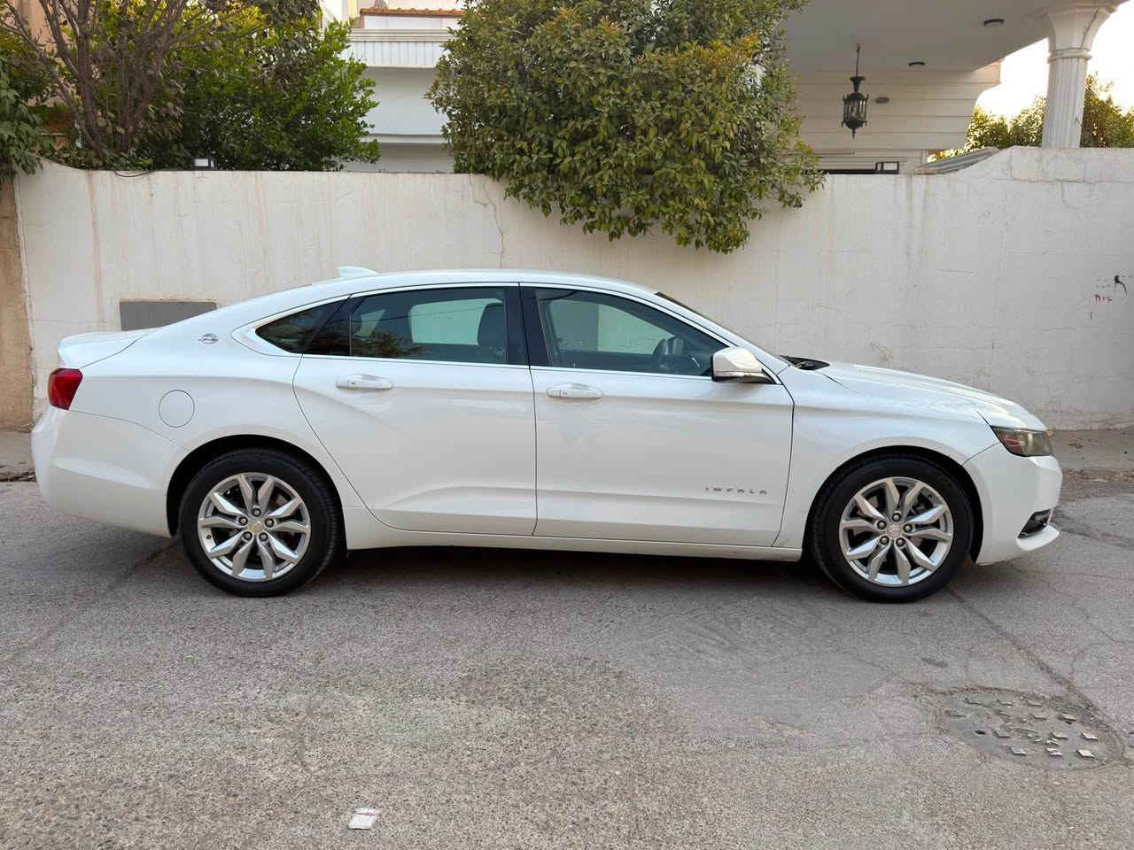 شوفرليت أمبالا وارد أمريكي لون أبيظ  ثلجي مواصفات LT محرك 6 سلندر V6 VVT 3.5 مواصفات ألسيارة معروفة 
تشغيل بصمة
شغال عن بعد
بيبان بصمة
هندبريك بصمة
دشبول قاصة
كشنات كهربأئي
ويل كروم 18
تحديد سرعه شغال
تبريد قطعتين
سيارة ماشي 120 mil
ظرر السيارة قطعه واحد جاملغ سايق امامي
سيارة جاهزة من كول نواحي كهربايات تايرات تخم جديد شادين تبريد ثلج سيارة سنوية جديد لحد 2018 دفتر بانزين بيها سيارة شرط تحويل
مكان السيارة كركوك سعرالبيع (110$)بي مجال
***********
*********** كركوك, العراق
