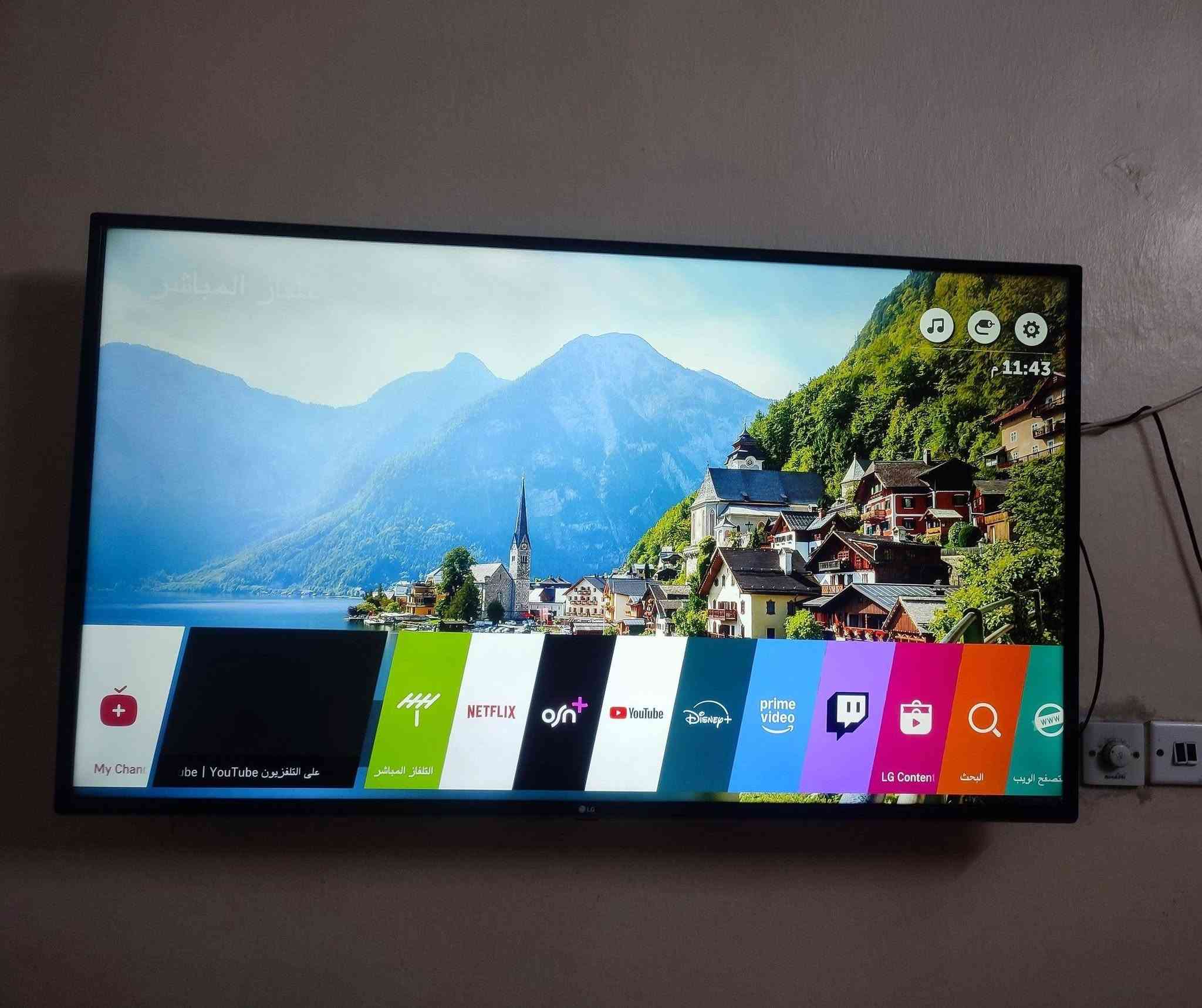 سلام عليكم للبيع شاشة ال جي حجم 55 فول مواصفات 4k مع ريمونت ماوس ناطق للاستفسار *********** السعر 650
