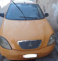 كيا ريو • ٢٠١٦ • قير ومحرك نظيف