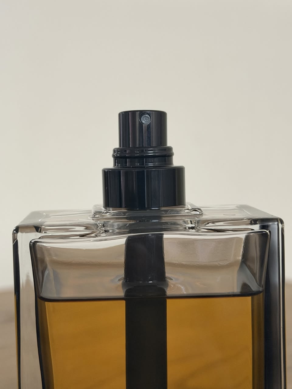 Dior Homme Intense 2021

السلام عليكم ..

Dior Homme Intense للبيع

أصدار 2021 

مستخدم واضح من اصل 150 مل

السعر 200$

للتواصل واتساب :

***********
