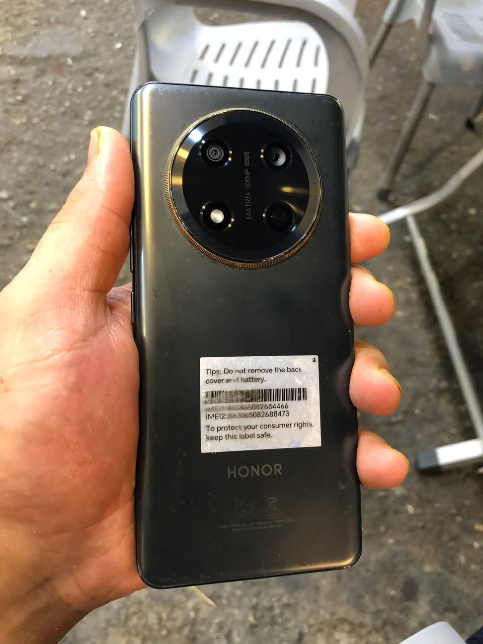 سلام عليكم للبيع 

هونر X9c الذاكرة 256 رام 16 معالج سناب دراكون بطاريه 6600 كله بلادي غراضه موجودة افحص واخذ مستخدم شهر واحد مكفول شرط الفحص 

للاتسفسار *********** واتساب بس

