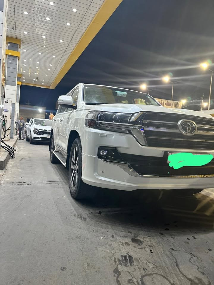 لاندكروزر • ٢٠١٩ • رقم بغداد
