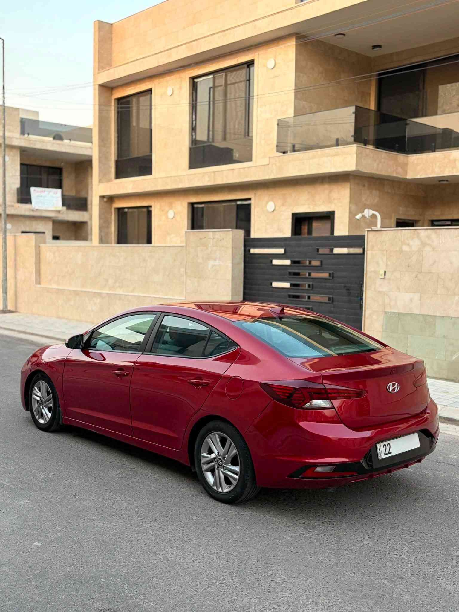 للبيع ب سعر البلاش 2020 النترا فول مواصفات رقم شمالي ب اسمي شخصياً 4 سلندر مكينه 2.0 المرغوب السياره كفاله عامه حادث امريكا فقط خلفي بجم كبس كلها عل وضع الوكالة 

شاشة ابل كار بلي واندرويد اوتو /تحكمات ستيرين /لد امامي زينون رماش / صدر امامي خلفي جديد /سستم صوت دمام /تبريد ثلج / منافذ شحن USB /نظام الخروج عن المسار /كاميرا خلفيه /حساسات خلفيه وبيها هواي مواصفات بعدمكينه كير صدر امامي خلفي تبريد كله مكفول وجاهزه 

السعر 112 وبيها مجال

مكاني بغداد الكرخ قرب المطار 

للاستفسار الاتصال على الرقم
***********
