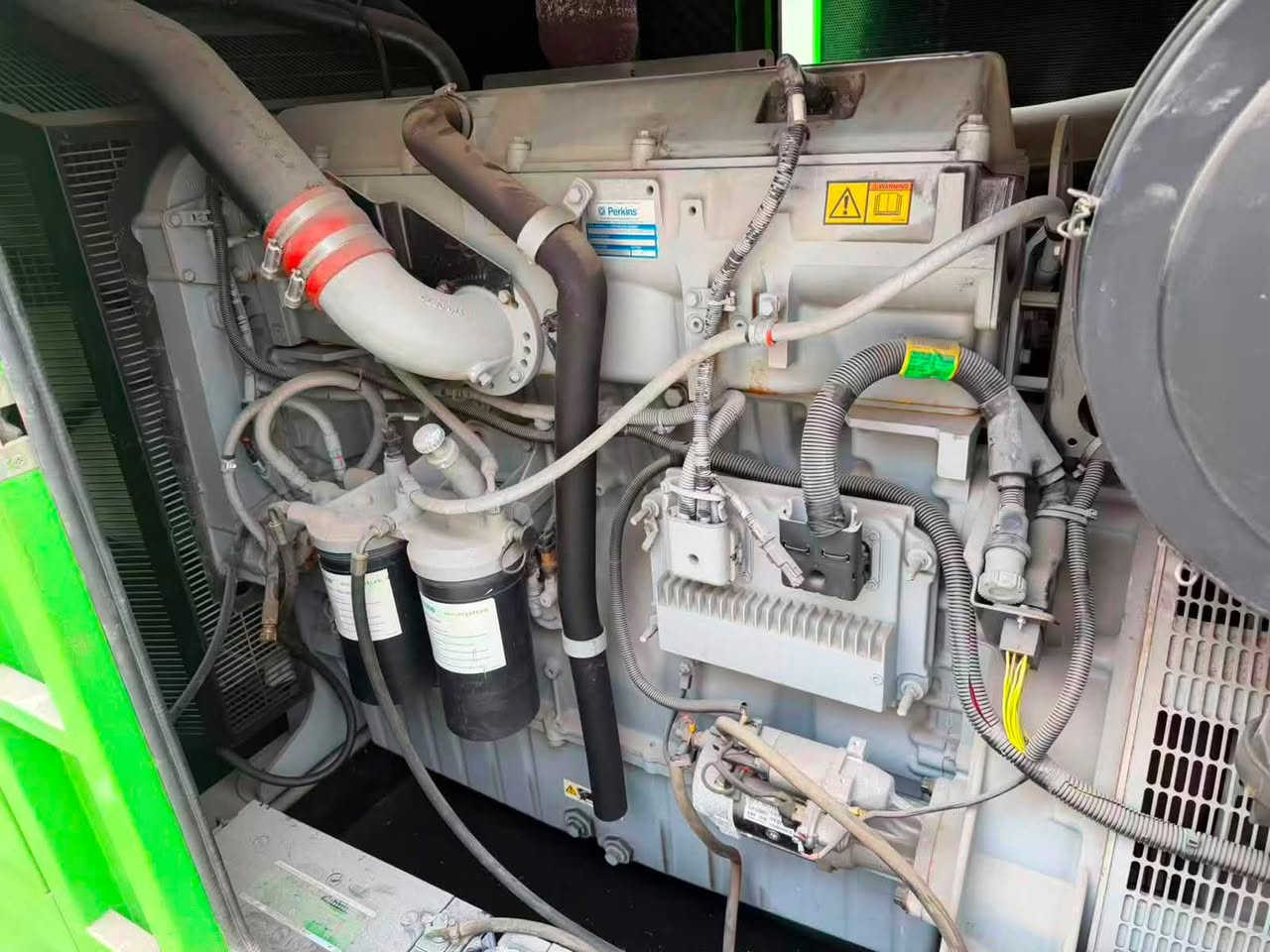 Perkins 2500
550KVA
46 hours 
***********
***********
