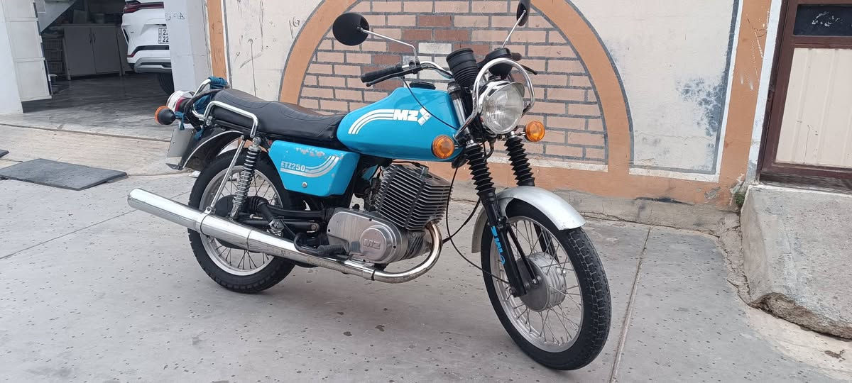 ماطور MZ • موديل 1982 • ماكو رقم