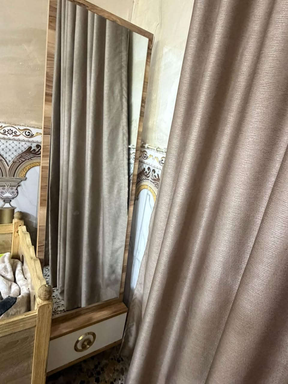 للبيع • واتساب
