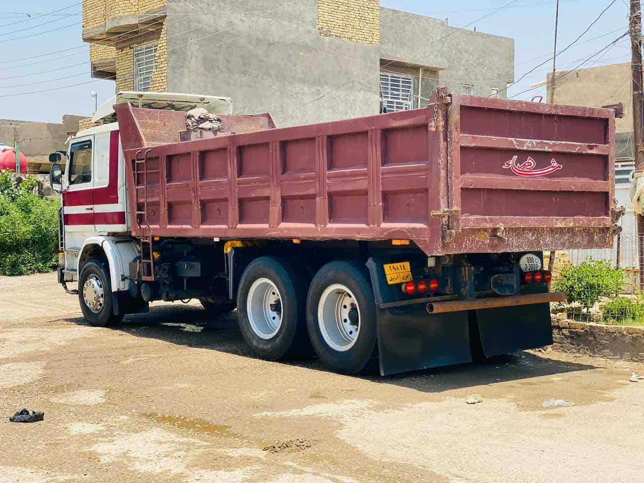 سكانيا 142 • مكينة 8 • قير 5/5