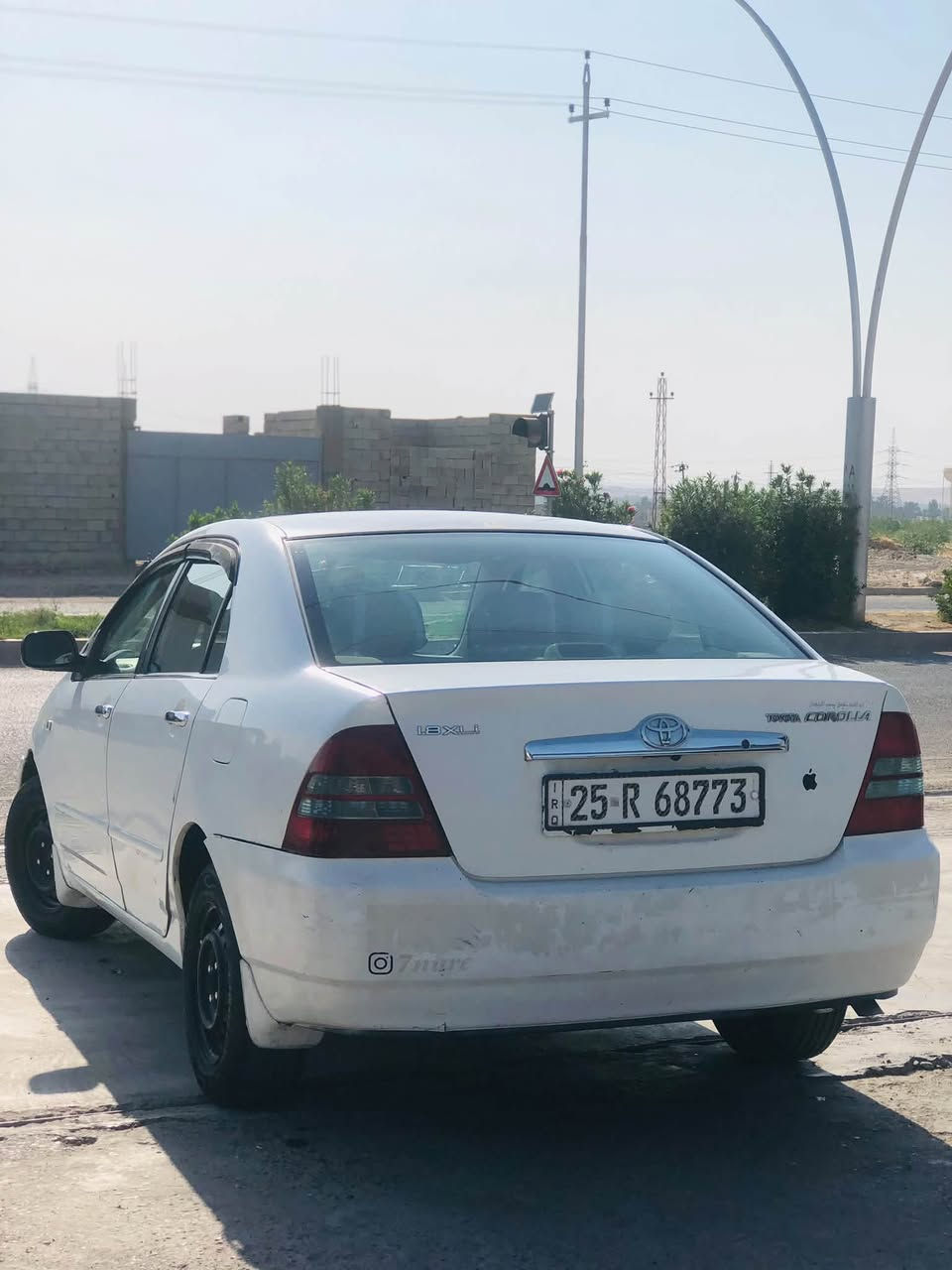 السلام عليكم كورلا نحله موديل 2004 سنويه لل 2029 بيه قطعتين جامرلغ السكن الأمامي وجامرلغ السائق الخلفي  سياره نضيفه بس يرادله بولش وتكعد السعر 78 وبي مجال الرقم ***********
