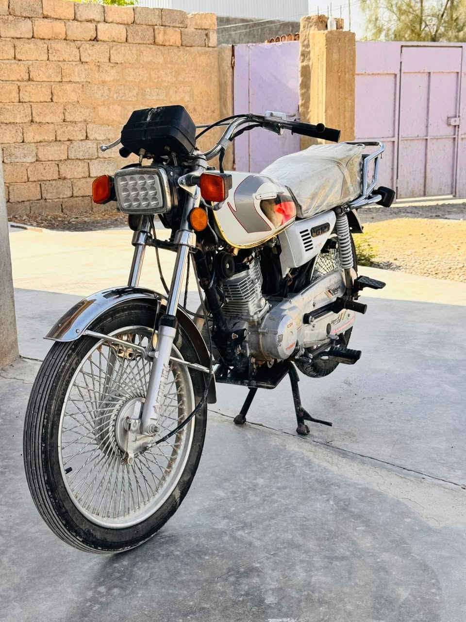 للبيع دراجه الحجم 18 مكينه مامفتوح السعر 450 (***********)
🏍️🏍️
