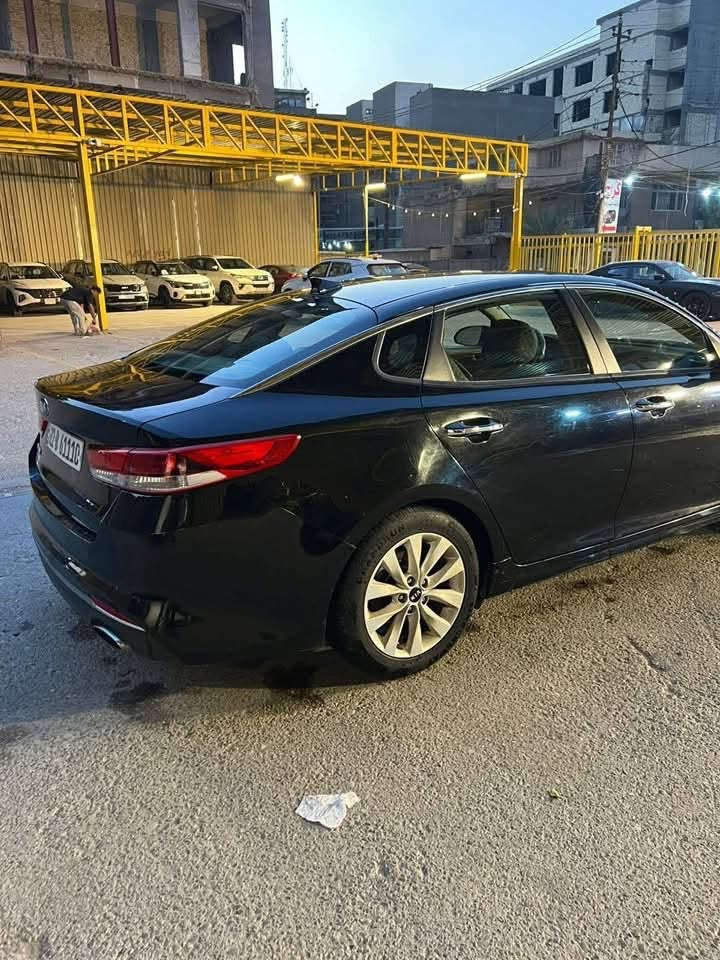 للبيع اوبتما 2018 
كير محرك خير من الله 
حادثها فقط قبغ الصندوق 
السعر 125 وبيها مجال لطيبين
للاستفسار اتصال ***********

