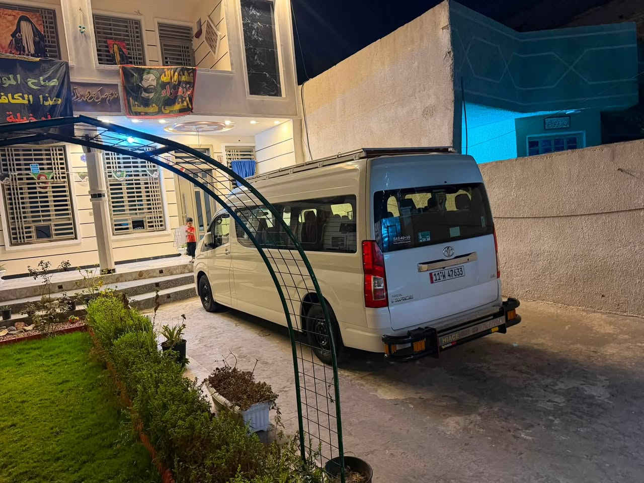 السلام عليكم هايسه بوز ٢٠٢٣ فول مواصفات كير اوتو ماشيه ١٧٠ بغداد دوشمه كامله  سياره جاهزه عله آخر حبابه *********** مكان بغداد
