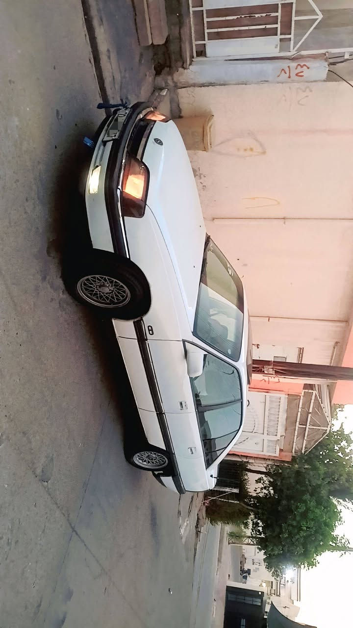 السلام عليكم عندي اوميجا موديل 92 سياره صبغ بلادي كير محرك شرط محرك 20 جامات كهربائيه كير عادي سياره رقم اربيل باسمي كهربائيات كلها شغال تايرات جديد مكان سياره كركوك سعر 42 وا بي مجال الطيبين سياره ما يحتاج ربع مصروف *********** الثانويه صار شهرين منتهي
